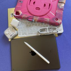 Apple IPad 7th Generation (10.2” Retina /Latest IOS 18/ 2019 model) 32GB with stylus pen, keyboard, case  & Accessories (128GB $259) 