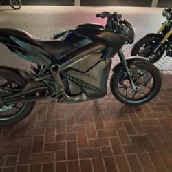 Zero Eletric Motorcycle 