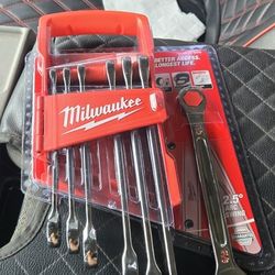Milwaukee Ratcheting Wrenches (SAE)
