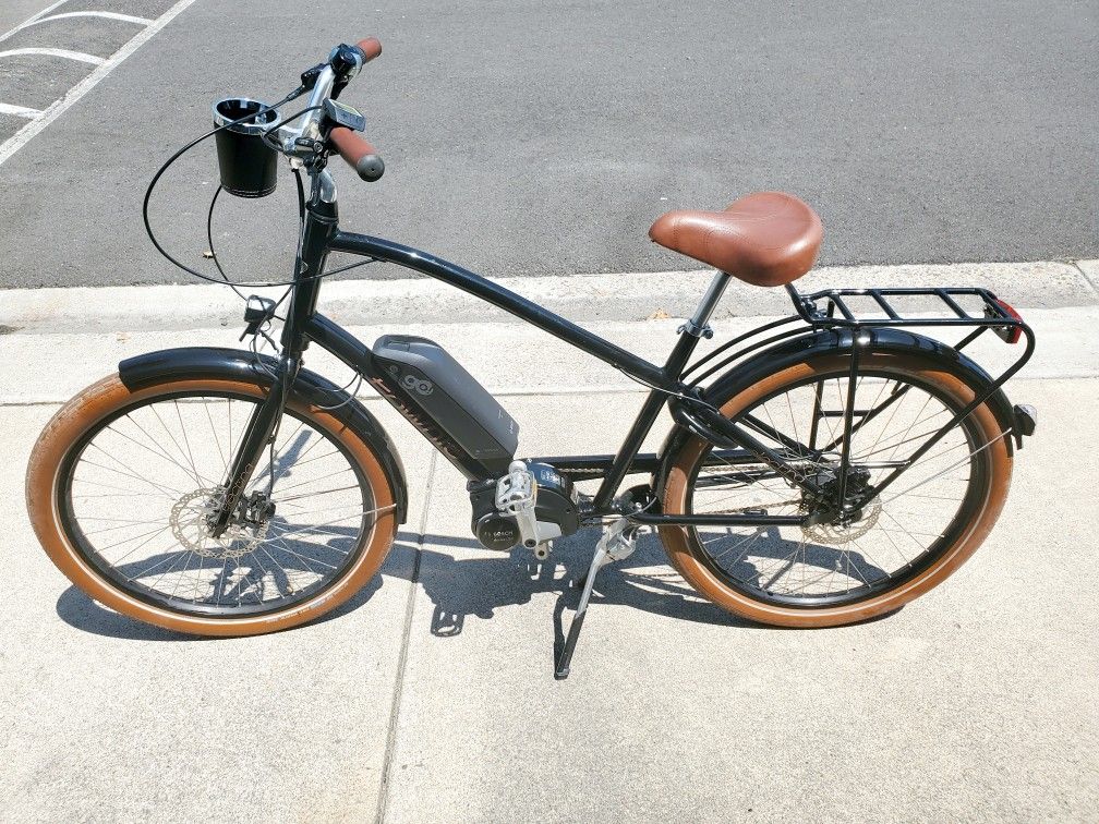 Electra Townie Go! 8i e-bike Electric Bicycle Beach Cruiser low