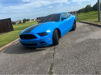 mustang premium v6 2013
