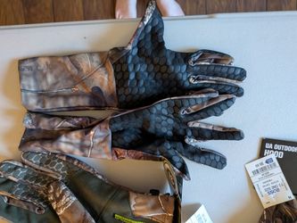 Hunting gloves