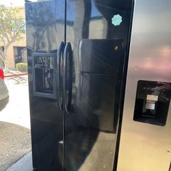 Side By Side Refrigerator Color Black