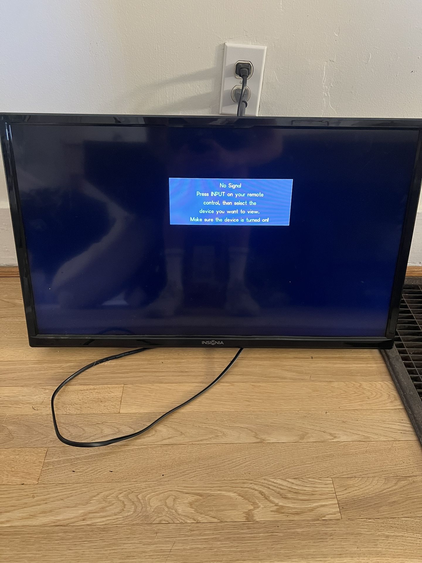 29” insignia tv