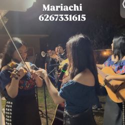 MaRIachi , Trompeta Vihuela Guitarra Guitarron Violin 