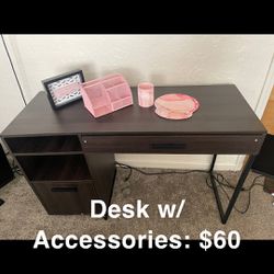 Computer Desk With Accessories