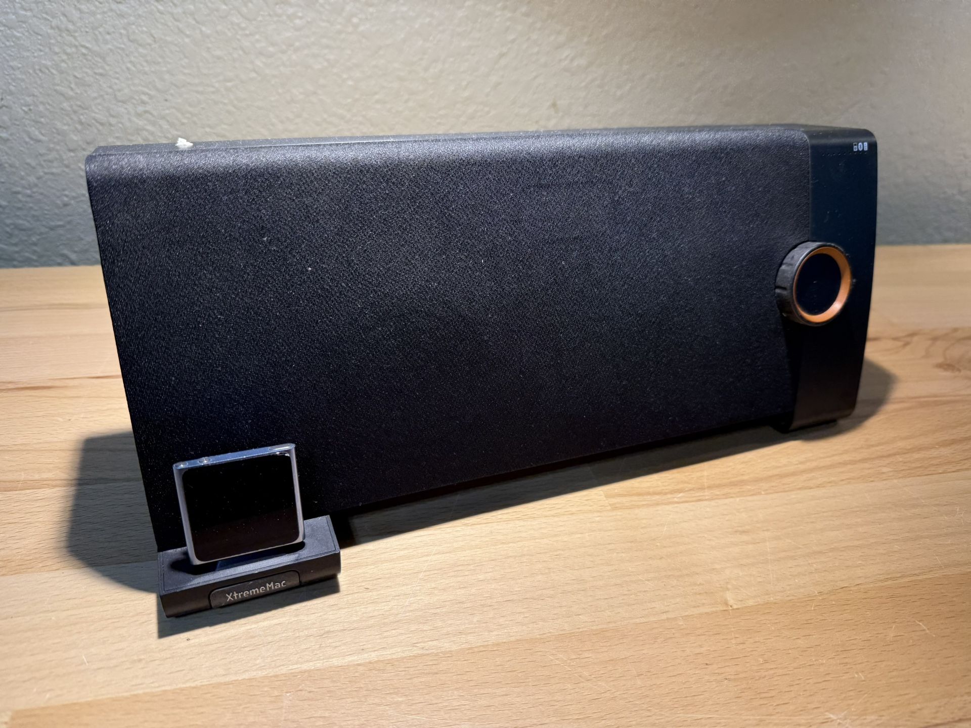 XtremeMac TANGO TRX Bluetooth Speaker - No Remote