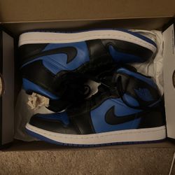 Air Jordan 1 MID Black/Royal