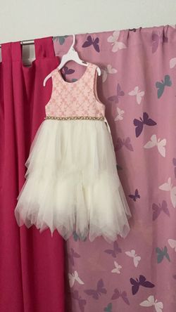 Dress for girls size 4T