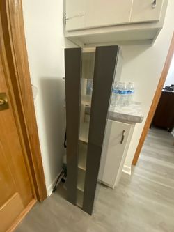 Bathroom cabinet