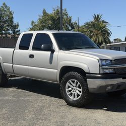 2004 Chevy Silverado 