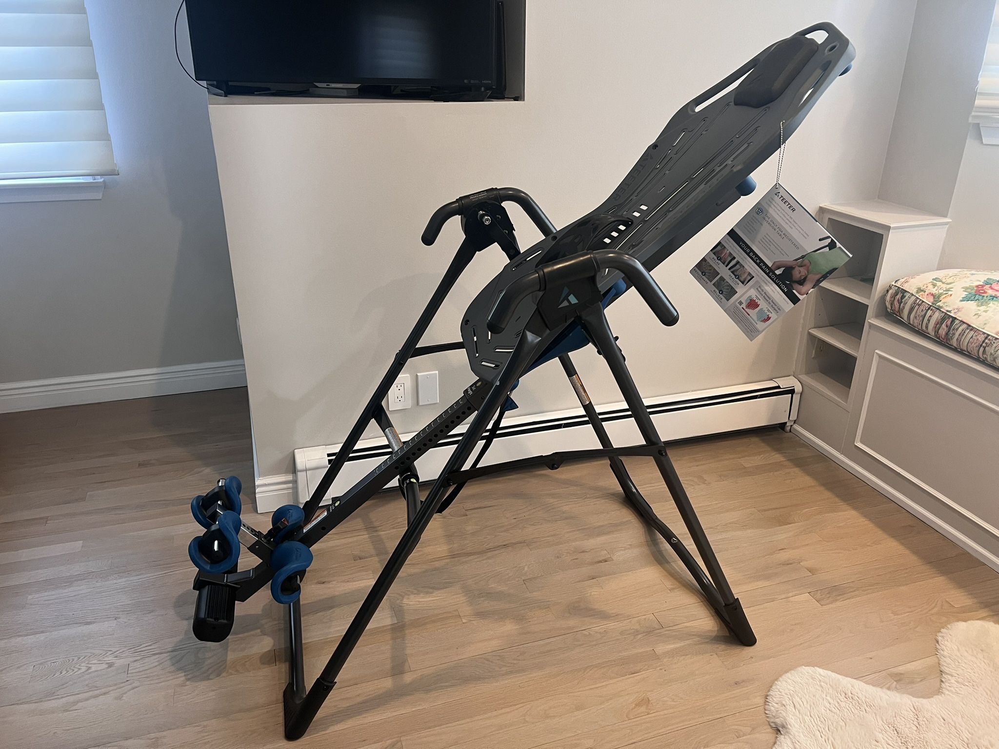 Teeter Fitspine Inversion Table