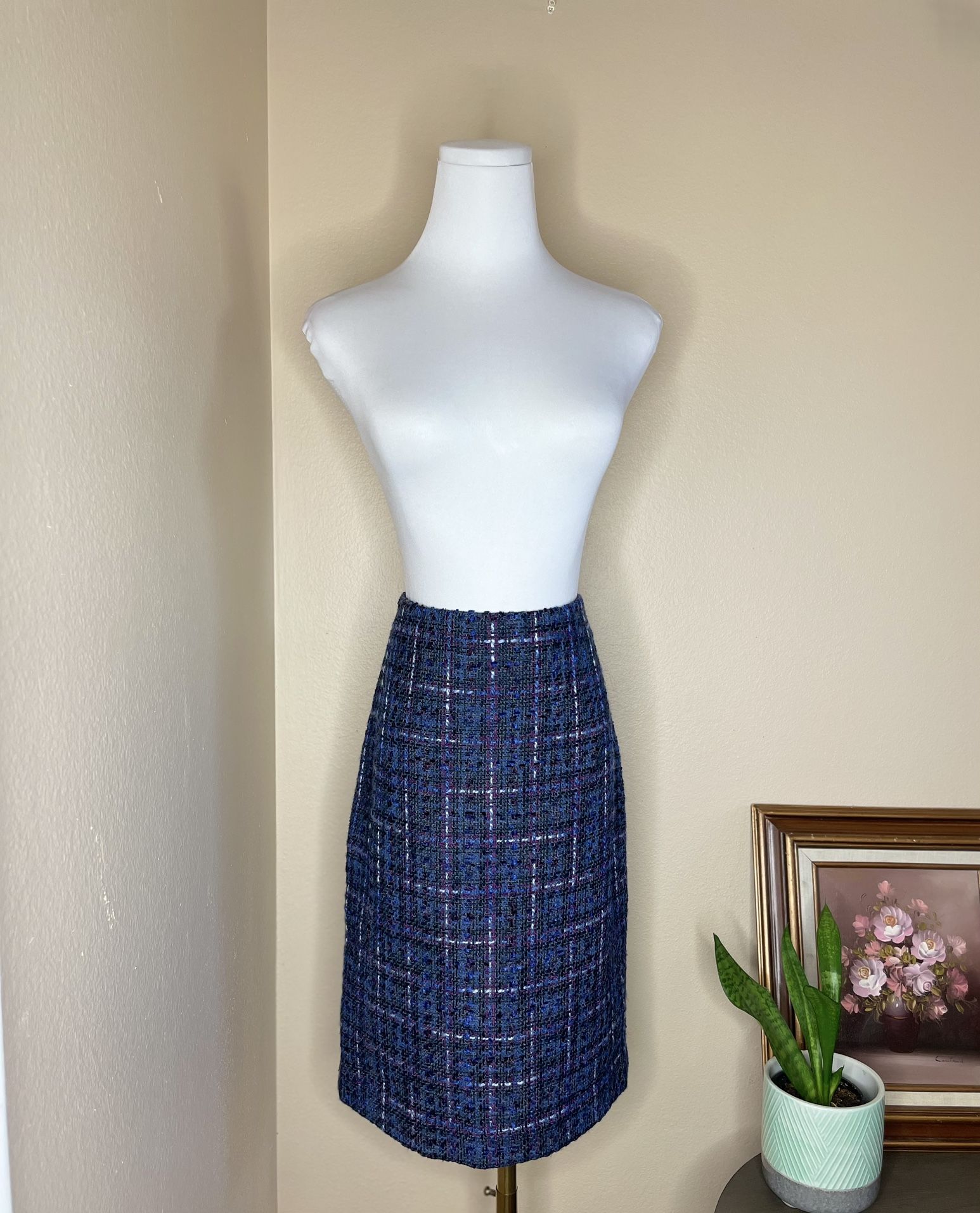 karl lagerfeld Paris NWT Tweed Boucle Pencil Skirt Size 4