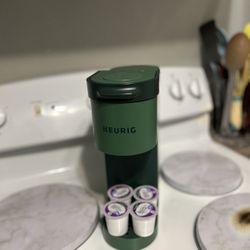 Keurig K-Mini Single Serve K-Cup Pod Coffee Maker, Evergreen