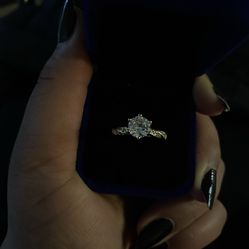 Gorgeous Engagement Ring Size 10