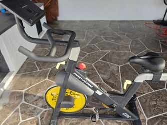 Proform  static bike like new