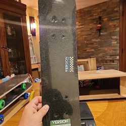 Version popsicle skate board 23 inch New Sealed