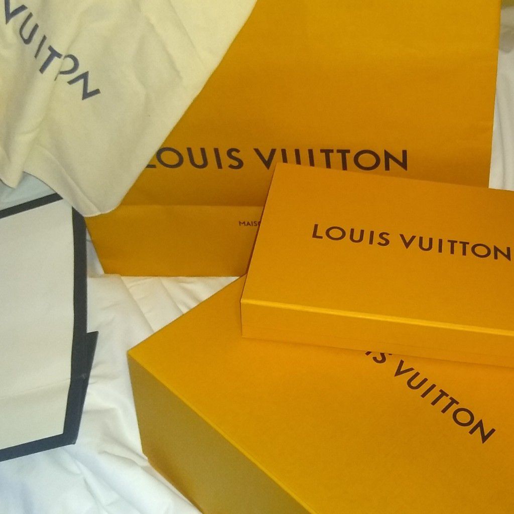 Large Louis Vuitton Gift Box and Bag Set 