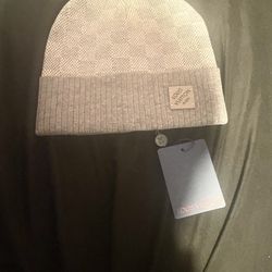 Louis Vuitton Beanie 