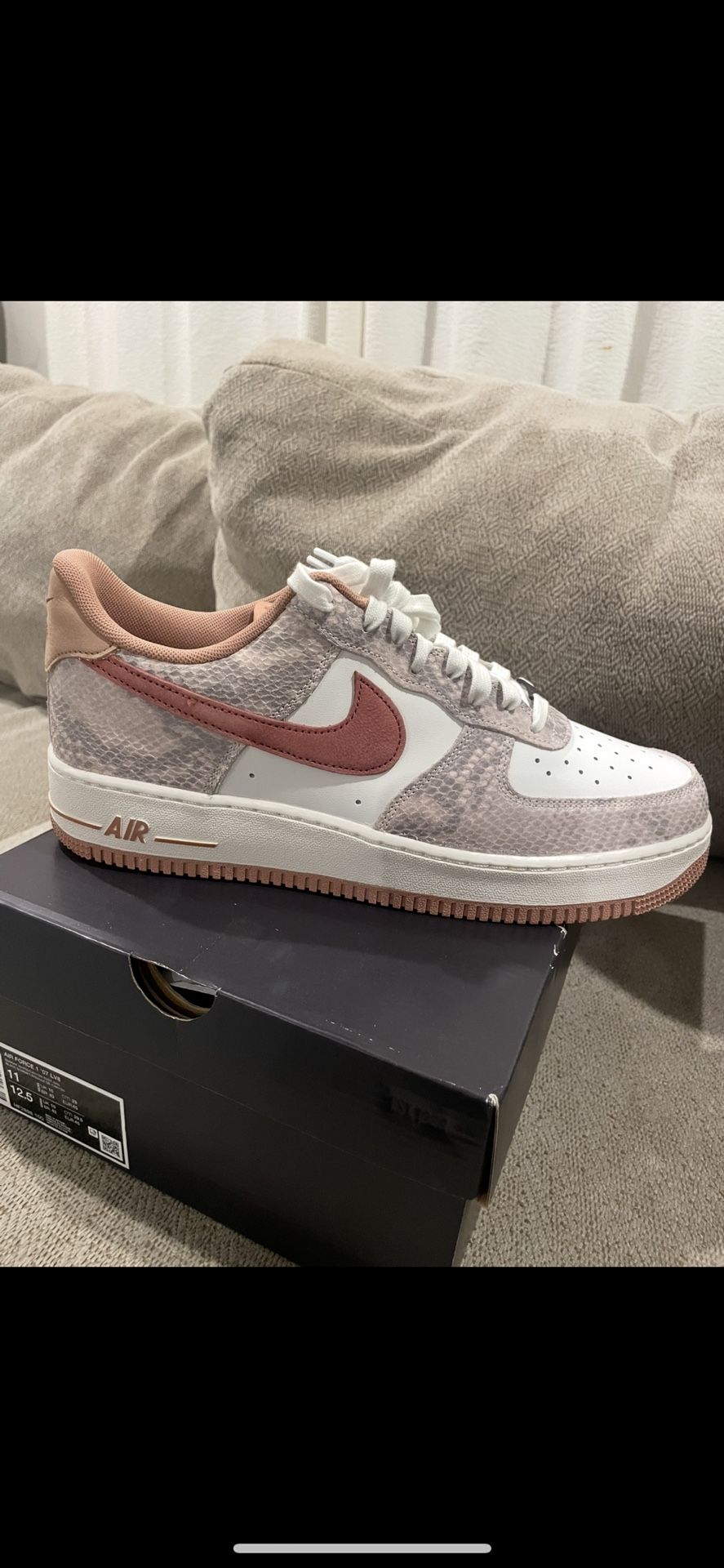 Nike AF 1 Size 11 New In Box