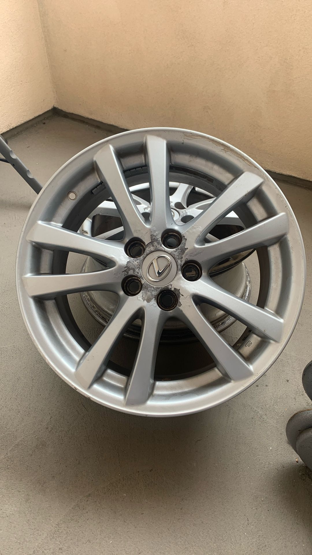 Lexus iS 250 OEM