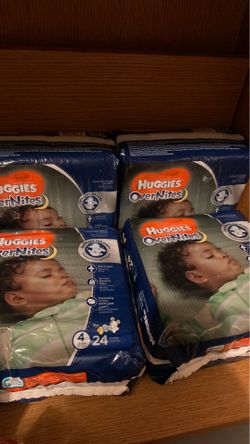Huggies over night diaper bundle 4 bags