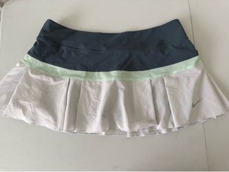 Large Nike skort