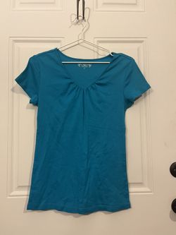 Cato Size Small Aqua Blue Short Sleeve Top For Women In Good Used Condition