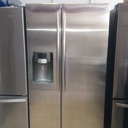 Samsung Refrigerator Everything Good 
