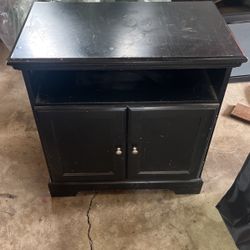 TV Stand/cabinet 