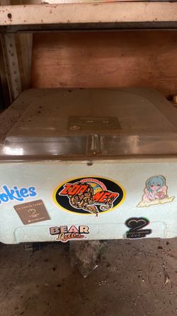 Reptile incubator