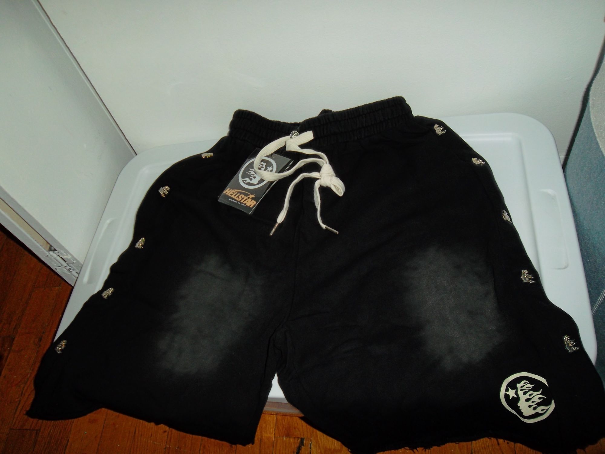 HellStar Snap Shorts 