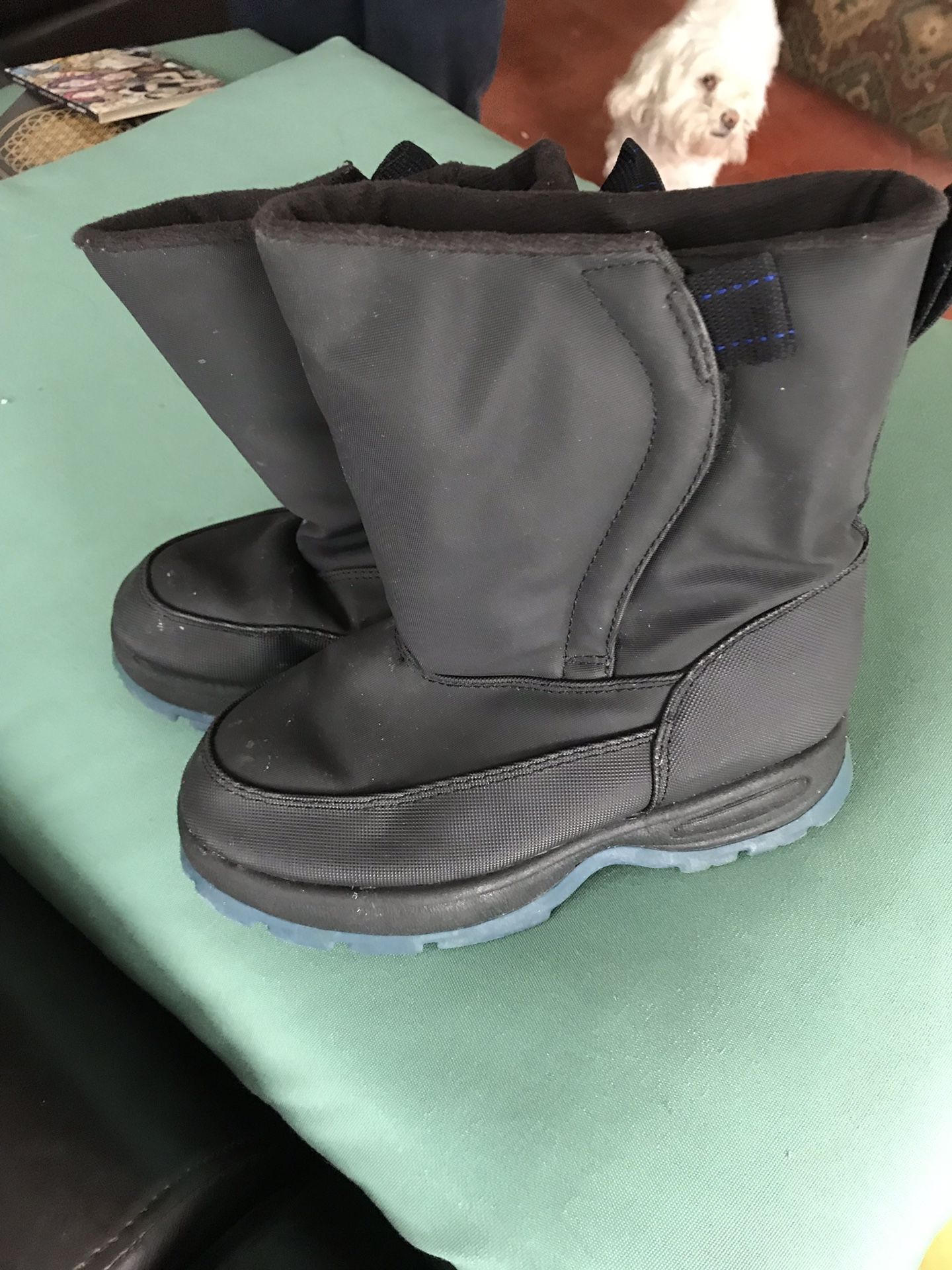 Kids snow boots