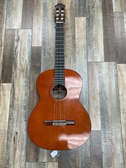 Vintage Aria AC-40 Concert Classical Guitar — Made in Japan 1970s