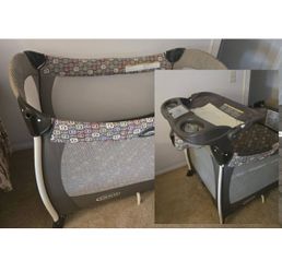 Graco Pack 'n Play Porta Crib - Brown / Pink / Green