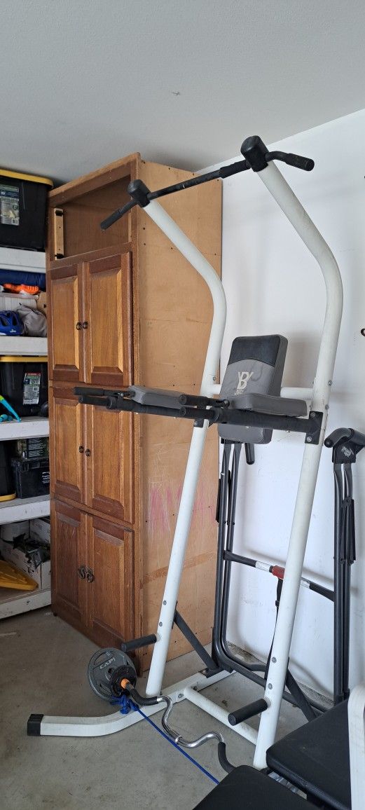 Body Vision Body Vision Multi-Function Pull Up Bar, Exercise Equipment, Home Gym Power Tower, Power Station for Pull Ups, Push Ups, Vertical Knee and 