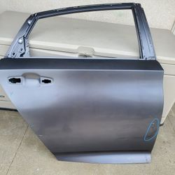 2018 - 2022 HONDA ACCORD RIGHT REAR DOOR PASSENGER USED OEM . Y3