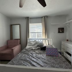 Bed Frame And Mattress 