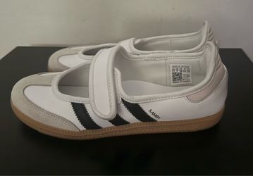 SAMBA women’s 5.5
