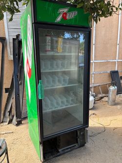 7UP Display refrigerador