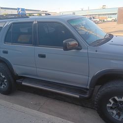 Sale 2001 Toyota 4 Runer 