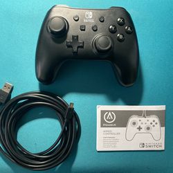 Wired Nintendo Switch Controller 