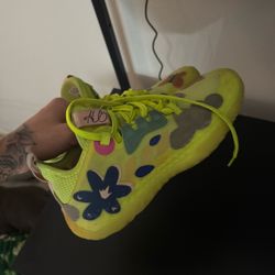 James Hardens Basketball Shoes 