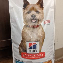 Dog food 15.5lb 