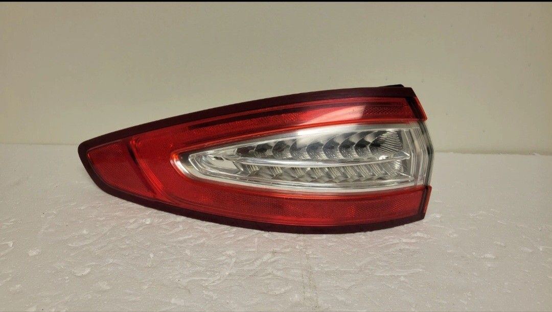 2013 2014 2015 2016 FORD FUSION LEFT DRIVER SIDE TAIL LIGHT OEM QUARTER PANEL