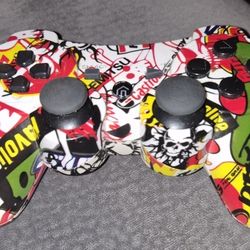 Playstation 3 Wireless Controller. Repsol Racing Graffiti Print