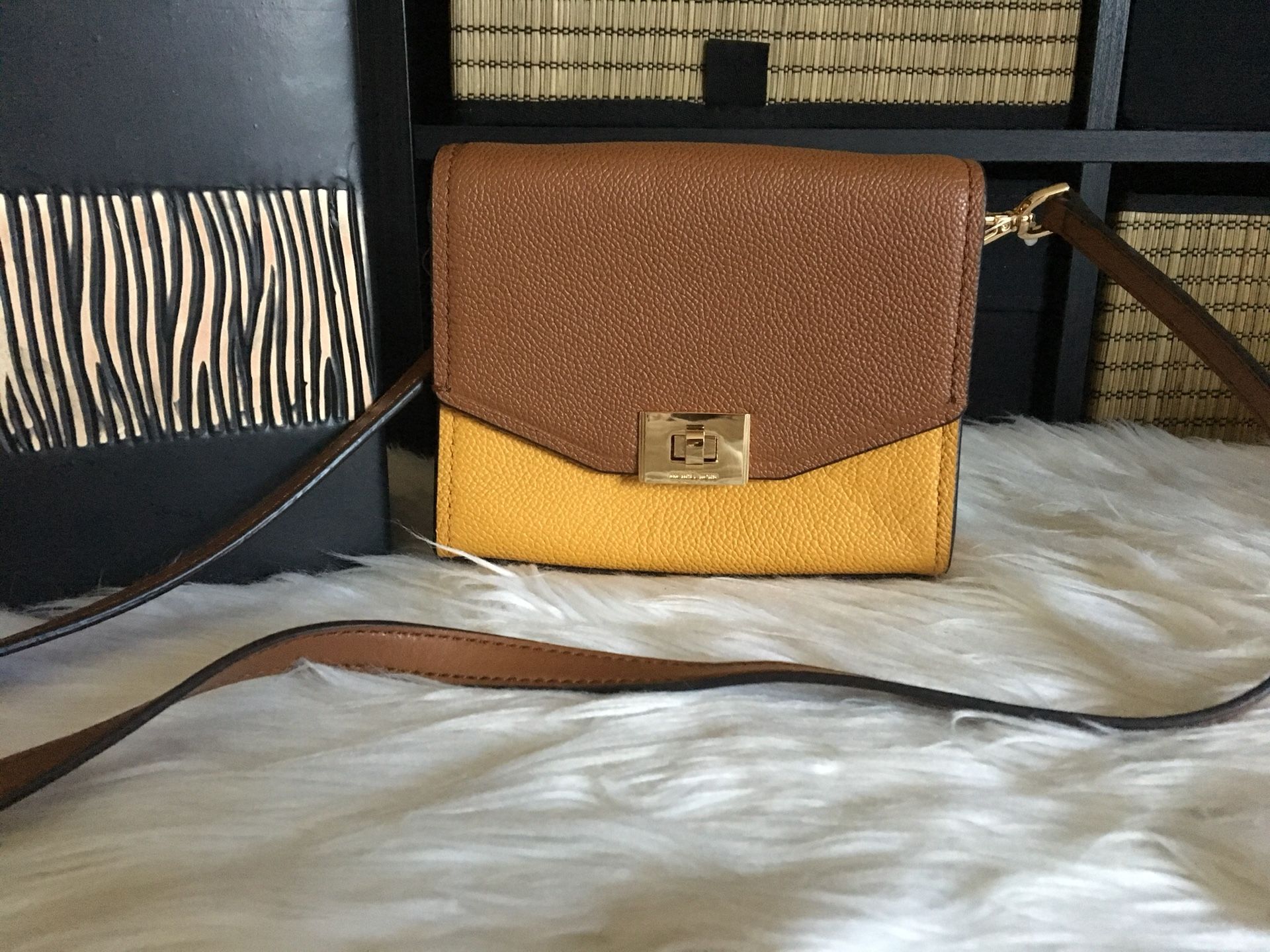 Michael Kors Cassie XS crossbody leather