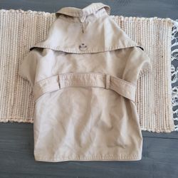 Isaac Mizrahi Dog Trench Coat. Belted, Logo, Designer Beige Sz M
