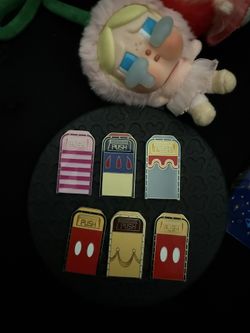 FT Disney Pins Trash Bins