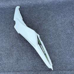 KAWASAKI OEM TAIL COVER 36041-0033 19-22 KAWASAKI NINJA 650 EX650 LEFT REAR TAIL SEAT FAIRING COVER TRIM